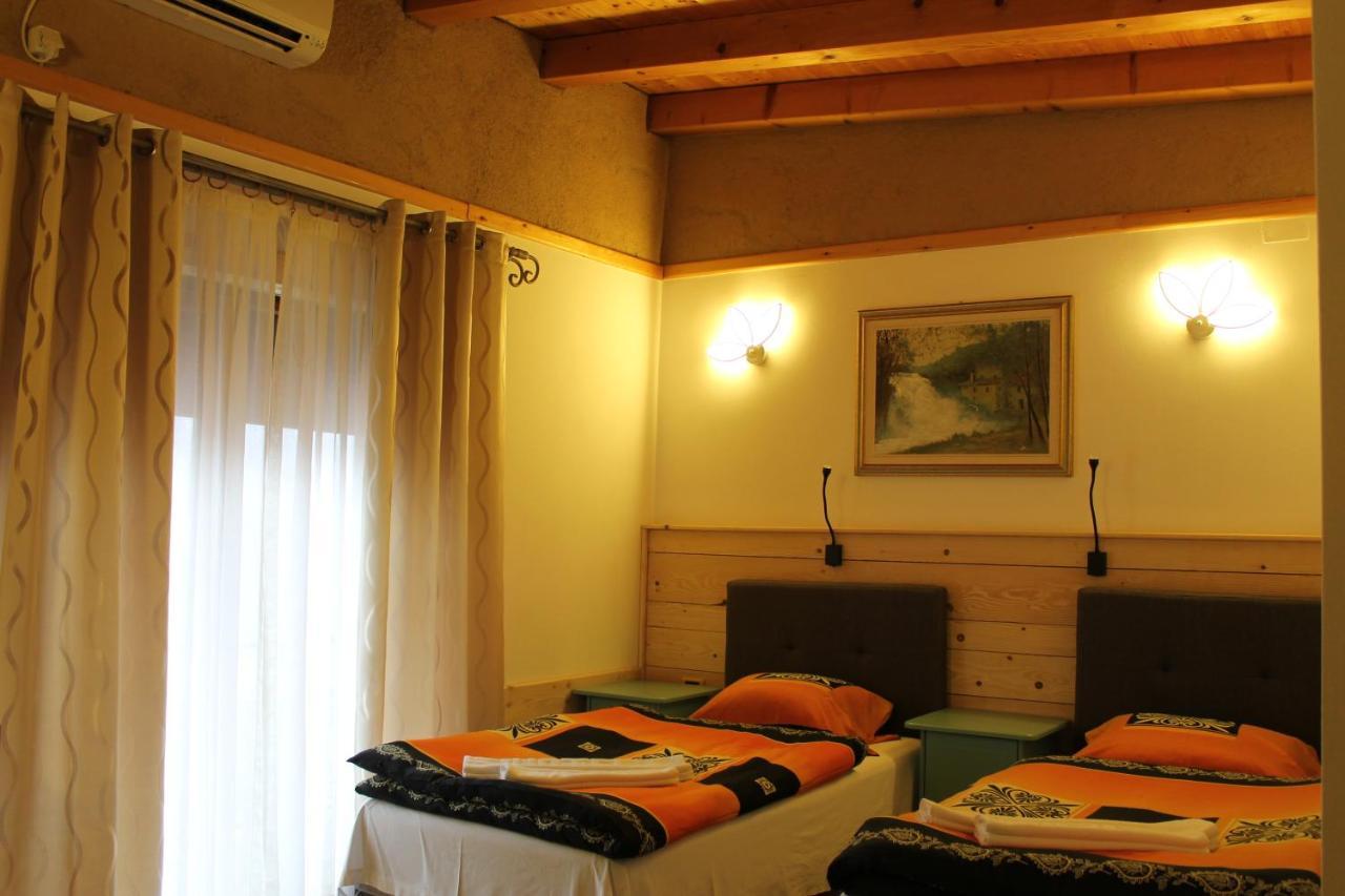 Hotel Tutto Galicnik Exterior foto
